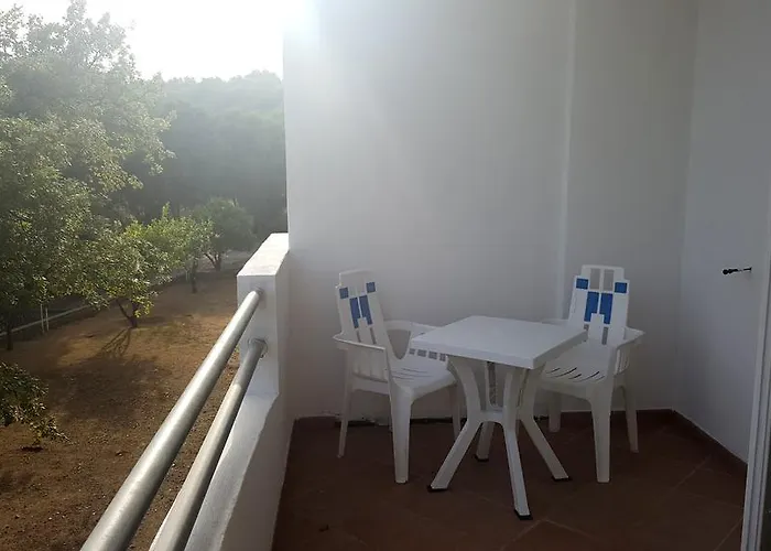 Costa Degli Aranci 招待所 3*