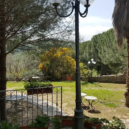 Guest house Costa Degli Aranci *